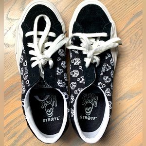 Straye brand Sesh sneakers - converse style low tops in black and white